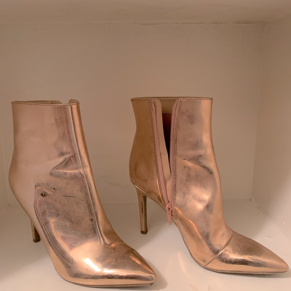 Thalia Sodi Rose gold booties